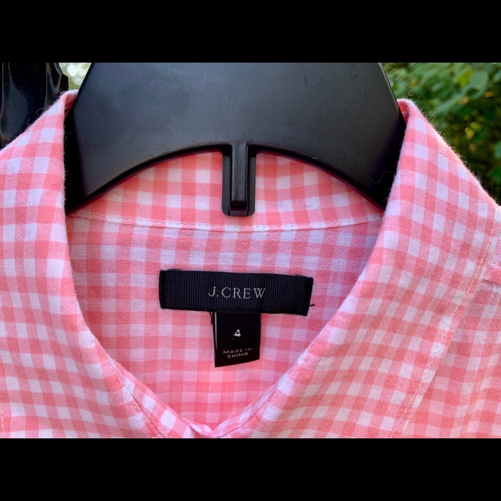 j crew button down - Picture 3 of 6